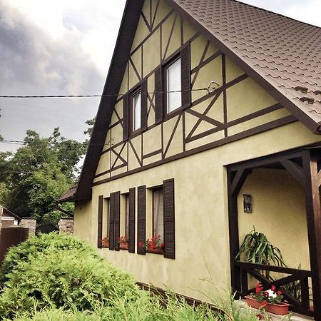 Апартаменти Apartament On Levanevskogo 2 Кам'янець-Подільский Екстер'єр фото